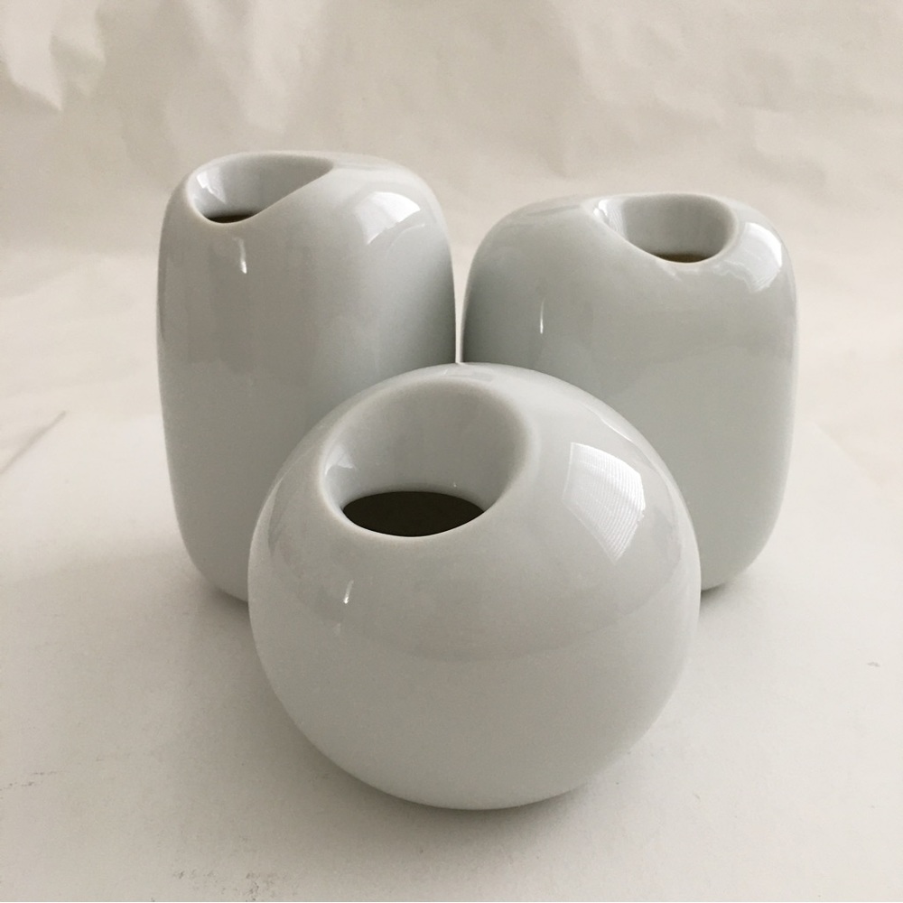 Vintage The Toscany Collection Japan 3 Porcelain Bud Vases Modern 7, 5 and 3 in